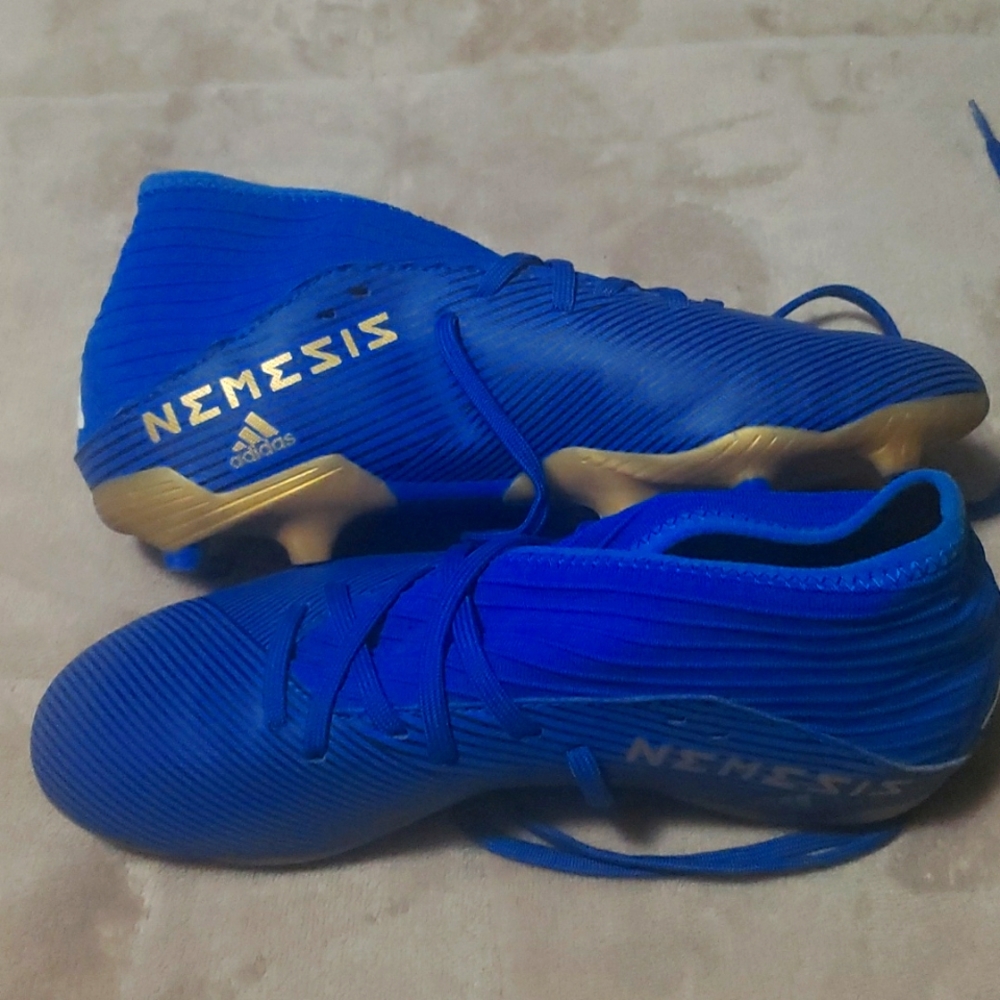 ADIDAS NEMESIS SOCCER CLETS